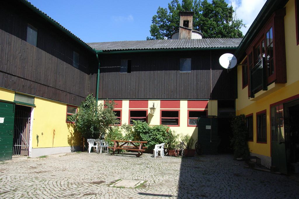 Pension & Reitstall Inghofer Heidenreichstein Exterior foto